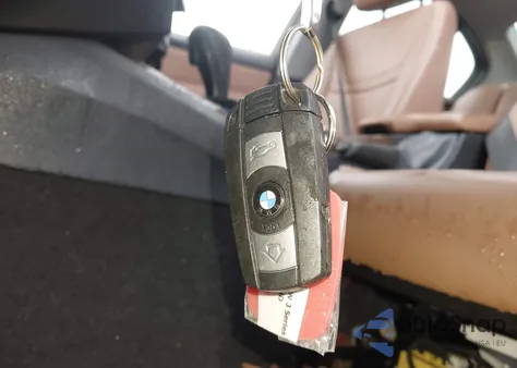 2011 BMW 335I xDrive z USA, uszkodzony, nr VIN WBAPL5C58BA916834